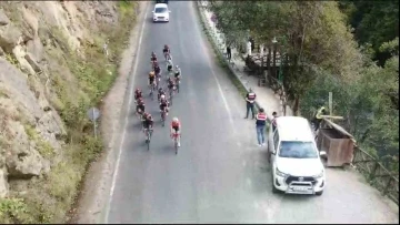 Pedallar Cumhuriyetin 100. yılı onuruna &ccedil;evrildi
