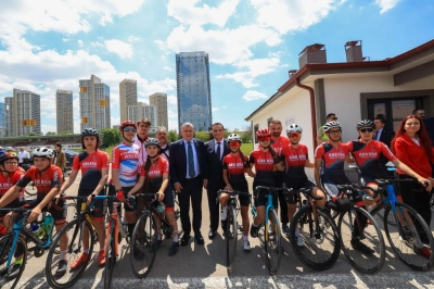 Pedallar Hareketli Yaşam İ&ccedil;in &Ccedil;evrildi