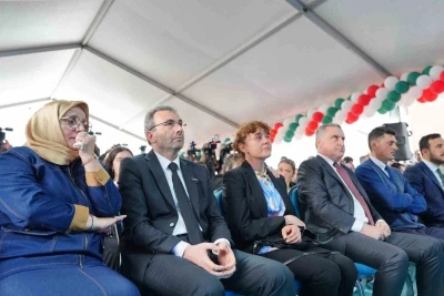 Pendik&rsquo;te Mattia Ahmet Minguzzi Spor Kompleksi, Minguzzi ailesinin katılımıyla a&ccedil;ıldı
