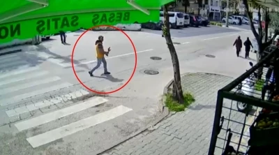 Mudanya'da şehidin kabrindeki minyat&uuml;r heykel &ccedil;alındı