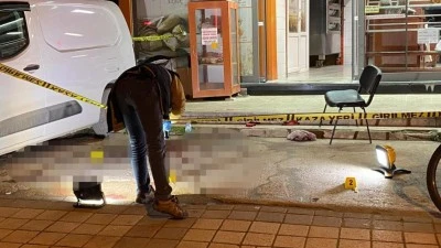 Pide kuyruğunda kurşunların hedefi oldu