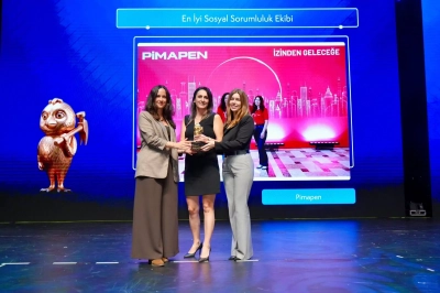 Pimepen&rsquo;e The Hammers Awards&rsquo;tan &Uuml;&ccedil; &Ouml;d&uuml;l!