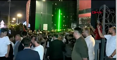 CHP İstanbul İl Başkanlığı &ccedil;evresinde g&uuml;venlik &ouml;nlem