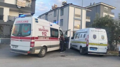 Polis memuru, eşi ve 2 &ccedil;ocuğunu tabancayla vurarak &ouml;ld&uuml;rd&uuml;