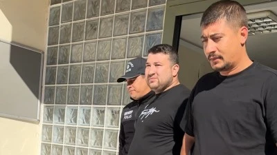 Polis merkezinde arbede...