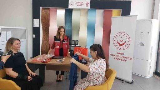 Polis olma hayali kuran Hiranur&rsquo;un mutluluk &ccedil;ığlıkları duygu dolu anlar yaşattı
