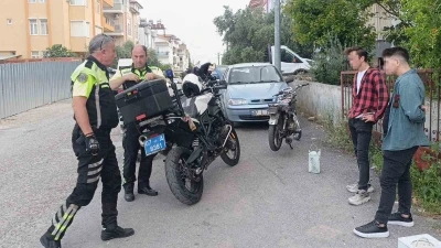 Polisi g&ouml;r&uuml;nce ka&ccedil;an motosikletliye 19 bin 677 TL para cezası
