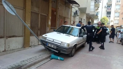 Polisten ka&ccedil;an ehliyetsiz otomobil s&uuml;r&uuml;c&uuml;s&uuml;ne 410 bin lira ceza