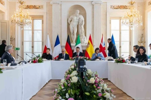 Polonya Dışişleri Bakanı Sikorski: "Putin Rusya&rsquo;sı d&uuml;nya d&uuml;zeni i&ccedil;in en ciddi g&uuml;venlik tehditlerinden biri"
