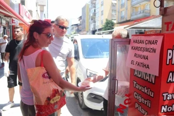 Pompalı t&uuml;fekle &ouml;ld&uuml;r&uuml;len esnaf i&ccedil;in pilav hayrı yapıldı
