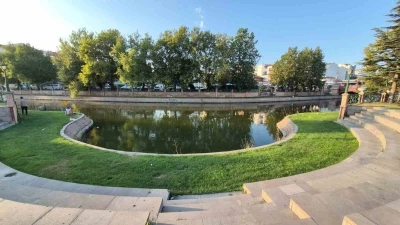 Porsuk &Ccedil;ayı&rsquo;na &lsquo;Arkadaşlar sizlere gelsin&rsquo; diyerek bir kişiyi iten şahıs tutuklandı