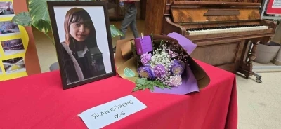 Prizren&rsquo;de babası tarafından &ouml;ld&uuml;r&uuml;len 15 yaşındaki Şilan&rsquo;ın okulunda sessiz anma
