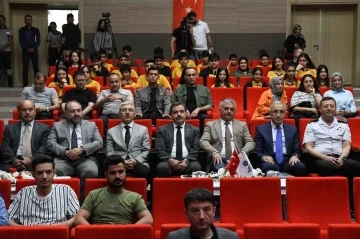 Prof. Dr. Fuat Sezgin ve M&uuml;sl&uuml;manların Bilime Katkıları&rsquo; konulu konferans d&uuml;zenlendi
