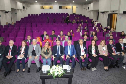 Prof. Dr. G&ouml;khan Oral: &ldquo;T&uuml;m &ccedil;atışma ve savaşlarda en &ouml;nemli ganimetlerden bir tanesi &ccedil;ocuk olmuştur&rdquo;
