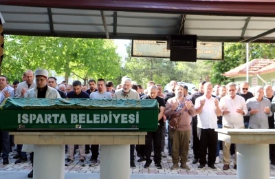 Prof. Dr. İsmail Kır son yolculuğuna uğurlandı 