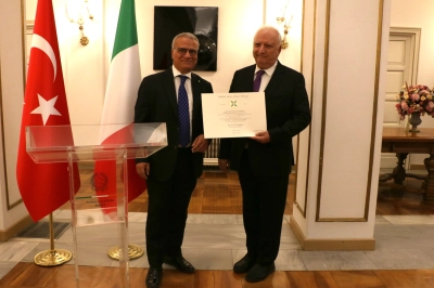 Prof. Dr. Nuri &Ouml;zgirgin'e İtalya'dan "Yıldız Nişanı" Onuru