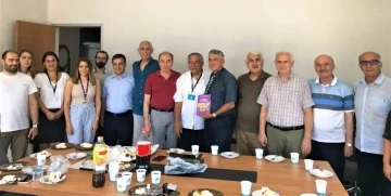 Prof. Dr. &Ouml;ztek: "Bilimsellik &uuml;retmekle olur"
