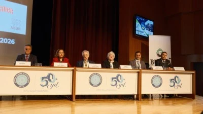  "30-40 yıl i&ccedil;inde artan d&uuml;nya n&uuml;fusuna ne toprak ne de &uuml;retim yetecek"