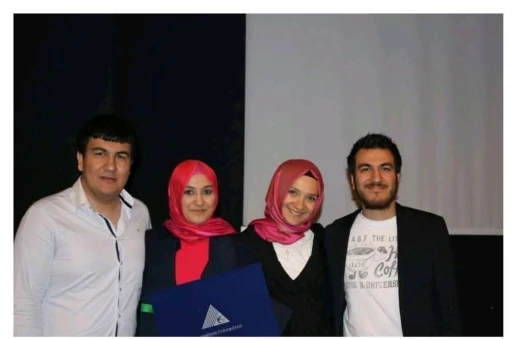 "Biz yanıyoruz, itfaiye g&ouml;nderin"
