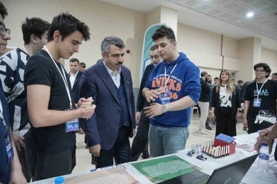 "Bursa Gen&ccedil;lik ve Teknoloji Festivali" başladı