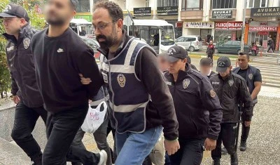 "G&uuml;venli &ouml;deme" tuzağıyla dolandıran şahıslara operasyon: 18 g&ouml;zaltı