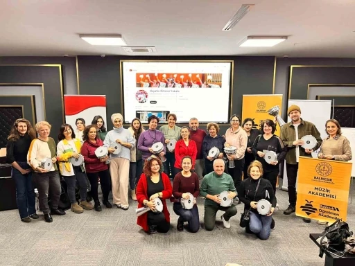 "Hayatın Ritmi" topluluğundan &ouml;ğretmenlere &ouml;zel konser
