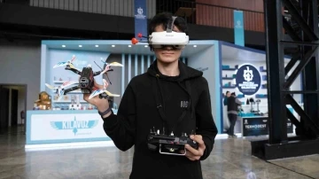 "Kocaeli teknoloji &uuml;ss&uuml; bir kent olacak"
