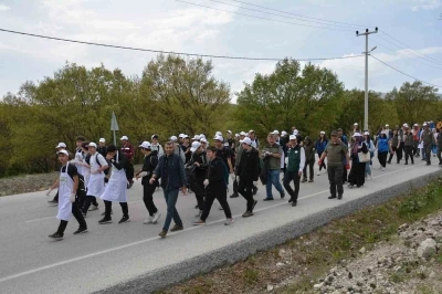 "Orman Benim" kampanyasıyla K&uuml;tahya&rsquo;da ormanlara sahip &ccedil;ıkıldı
