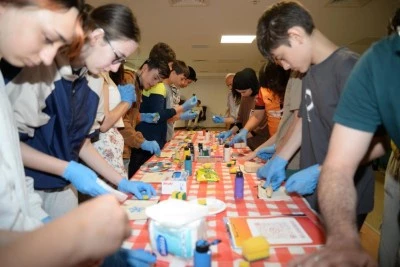 "Senin de &Uuml;niversiten" projesinin ilk konukları işitme engelli minikler oldu