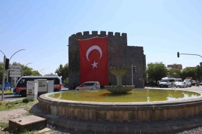 "Ter&ouml;rs&uuml;z T&uuml;rkiye" yasası Diyarbakır&rsquo;da memnuniyetle karşılandı