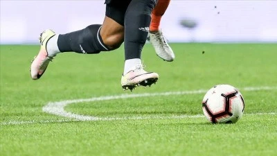 "T&uuml;rk futbolu u&ccedil;urumdan atıldı, ka&ccedil; par&ccedil;aya ayrılacağı belirsiz"