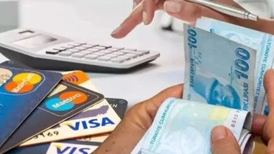 "Vatandaşın bankalara bor&ccedil;ları giderek artıyor!"