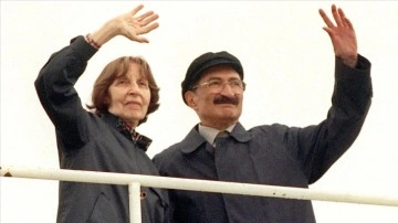 Rahşan Ecevit'in vefatının &uuml;zerinden 3 yıl ge&ccedil;ti