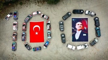 Ralli ve off-road pilotlarından Cumhuriyetin 100. yılına &ouml;zel koreografi