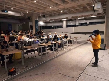 &ldquo;Ramazan Gamecode Camp&rdquo; etkinliği d&uuml;zenlendi
