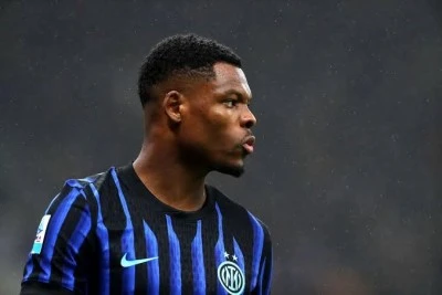 Real Madrid, Denzel Dumfries'i kadrosuna kattı