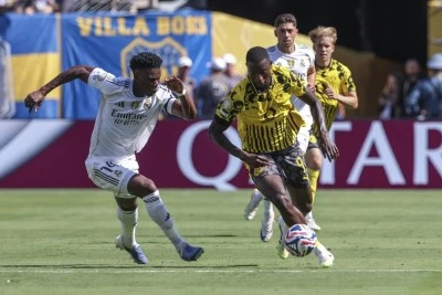  Real Madrid yarı finalde