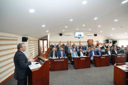 Recai Kutan&rsquo;ın ismi Pendik&rsquo;te bir caddeye verildi
