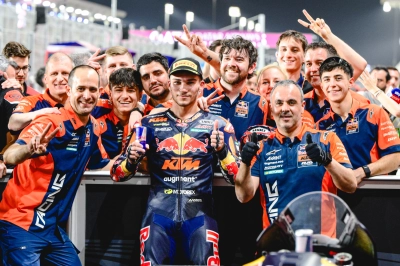 Red Bull Sporcusu Deniz &Ouml;nc&uuml;, Moto2&rsquo;de Tarih Yazdı
