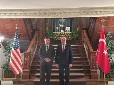 Rekt&ouml;r Hacım&uuml;ft&uuml;oğlu&rsquo;nun ABD ziyaretindeki ilk durağı T&uuml;rkiye B&uuml;y&uuml;kel&ccedil;iliği oldu
