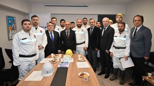 Rekt&ouml;r &Ouml;z&ouml;l&ccedil;er, Maden Sekt&ouml;r&uuml;nde İş G&uuml;venliği programına katıldı
