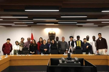 Rekt&ouml;r Prof. Dr. Adnan &Ouml;zcan, EST&Ouml;MER &ouml;ğrencileriyle kahvaltıda bir araya geldi
