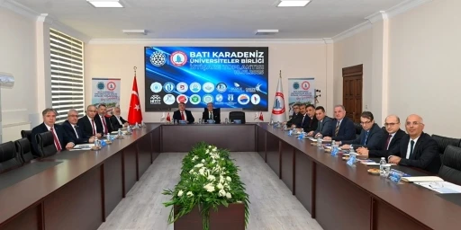 Rekt&ouml;r Topal, Batı Karadeniz &Uuml;niversiteler Birliği d&ouml;nem başkanlığına se&ccedil;ildi
