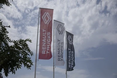 Renault Trucks, Flexis elektrikli hafif ticari ara&ccedil;ların satış ve ticari faaliyetlerini &uuml;stlenecek