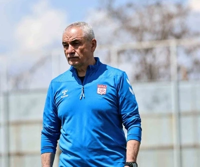 Rıza &Ccedil;alımbay&rsquo;dan taraftara &ccedil;ağrı!
