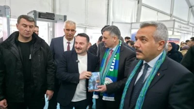 Rize&rsquo;den Frankfurt&rsquo;a uzanan hikaye: Yeşil ve Gri