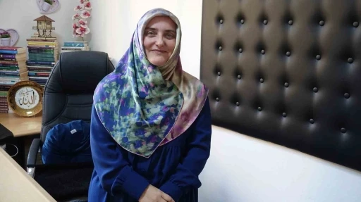 Rizeli engelli &ouml;ğretmenden insanlığa ders niteliğinde s&ouml;zler
