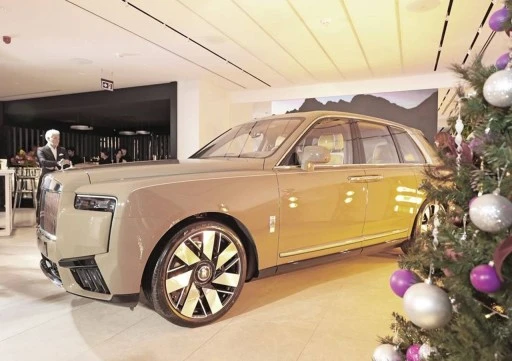 Rolls-Royce'un s&uuml;per l&uuml;ks modeli T&uuml;rkiye'de