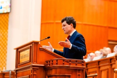 Romanya'da yeni d&ouml;nem başladı