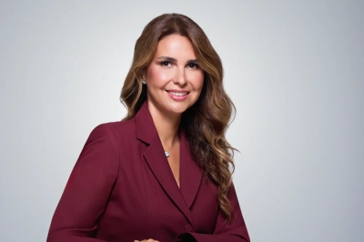 Royal Canin Avrasya Genel M&uuml;d&uuml;r&uuml; Aslı &Ccedil;elikkol&rsquo;a Anlamlı &Ouml;d&uuml;l